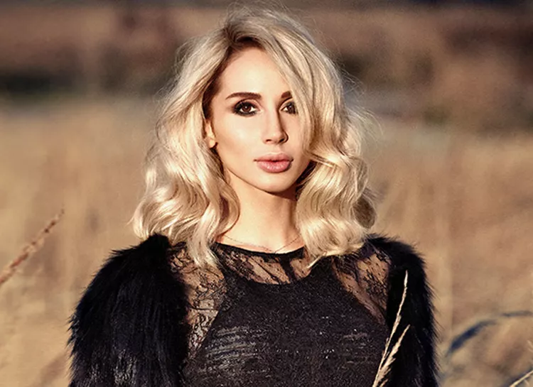 Светлана Лобода, Мария Миронова, Муся Тотибадзе и другие звезды поддержали акцию Дети вместо цветов