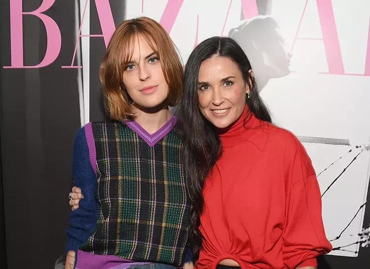 Дочь Деми Мур и Брюса Уиллиса Таллула выходит замуж