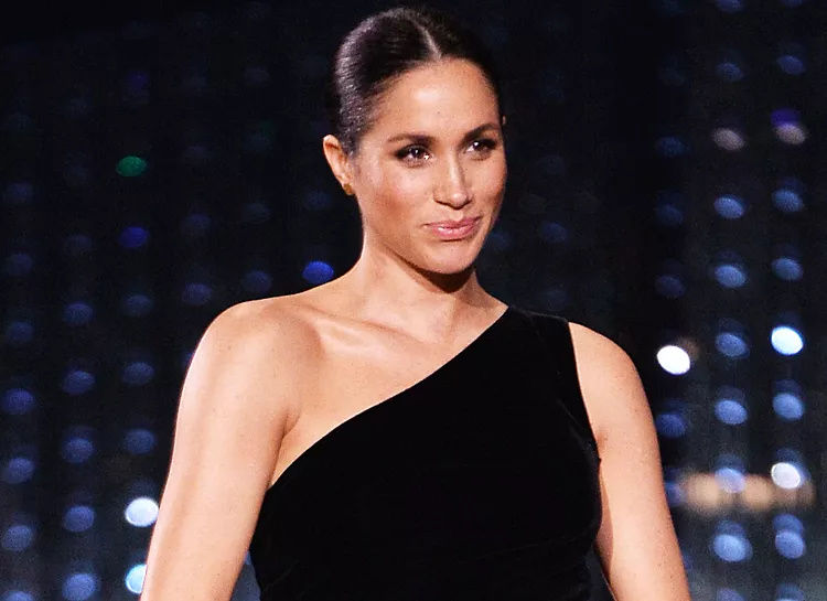 Меган Маркл уволила своего знаменитого адвоката и наняла его врага