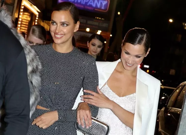 Ирина Шейк, Наоми Кэмпбелл, Белла Хадид и другие на показе Michael Kors в Нью-Йорке