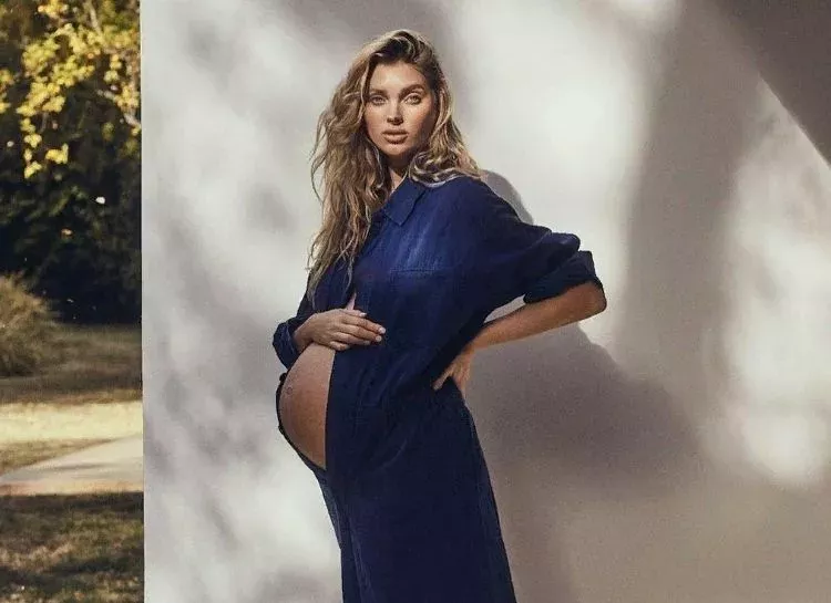 Модель Victoria’s Secret Эльза Хоск о своем опыте родов: Это самая ужасная боль, страх и темнота, которые я когда-либо испытывала
