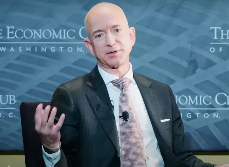 Богатейший человек на Земле Джефф Безос покидает пост главы Amazon