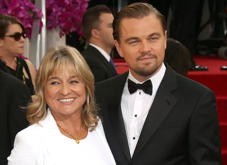 В гостях у Леонардо ДиКаприо: экскурсия по новому дому в Лос-Анджелесе, который он купил в подарок матери