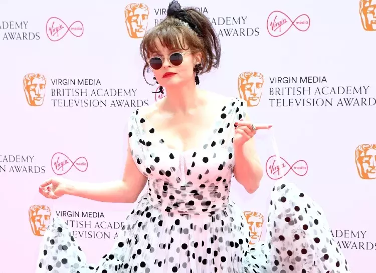 Хелена Бонэм Картер, Джоди Комер, Эйми Лу Вуд и другие на премии BAFTA-2021