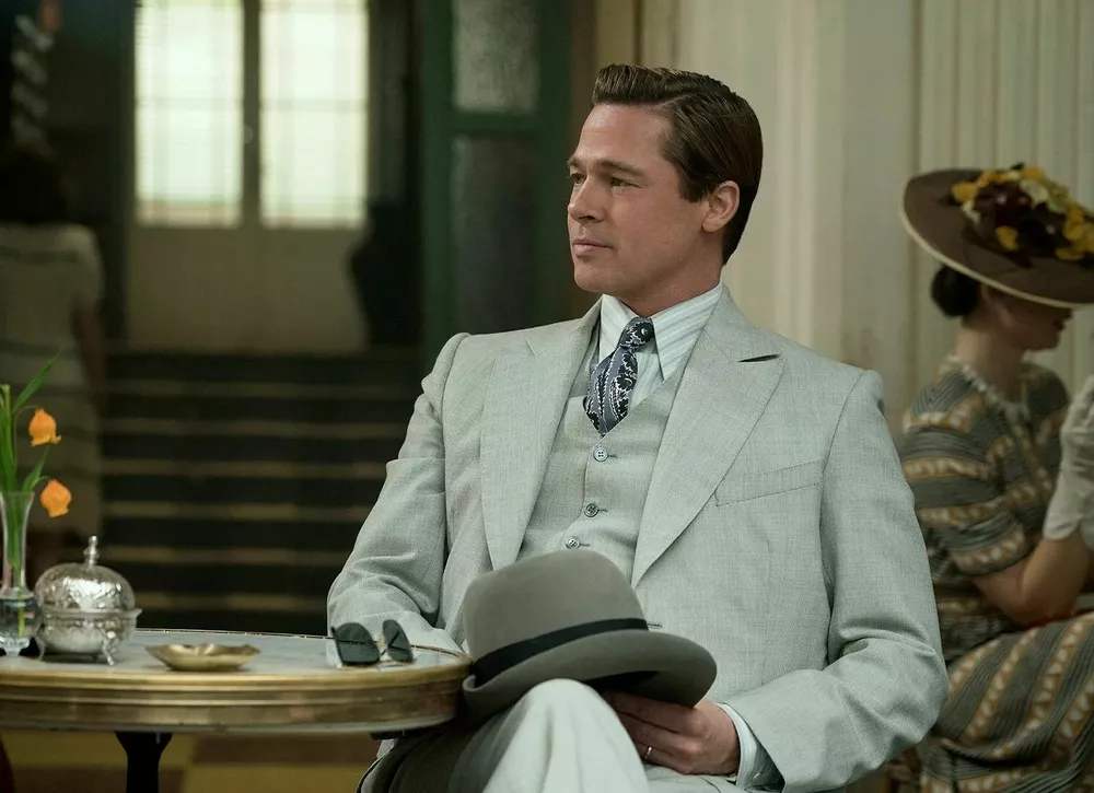 Брэд Питт сияет на свидании с Инес де Рамон