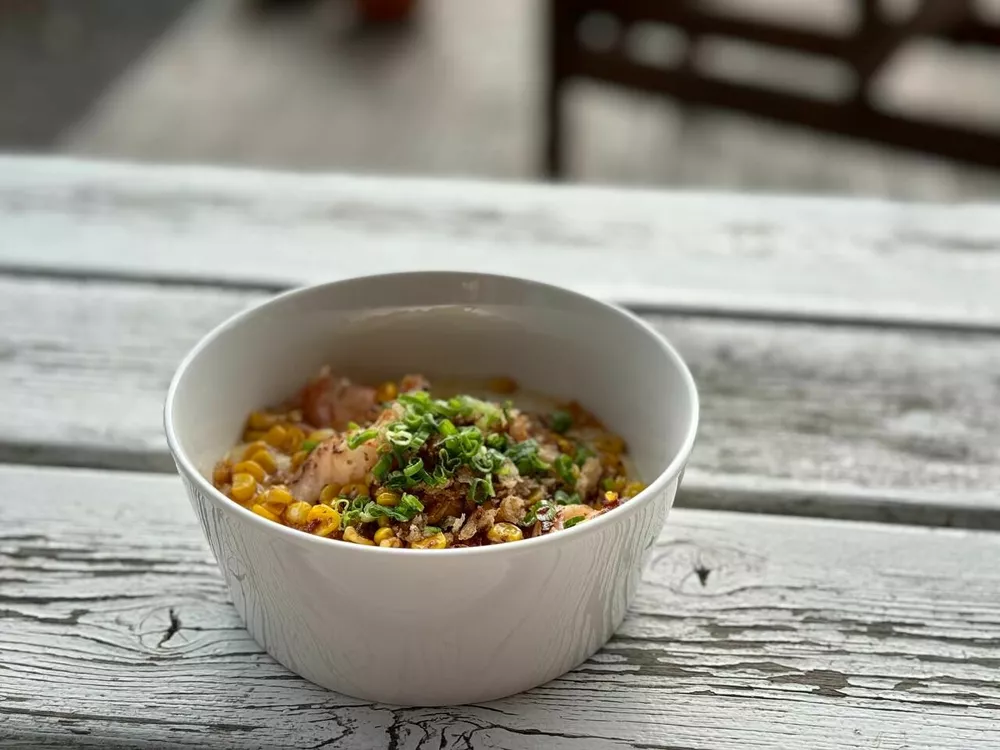Кукурузная каша с креветками