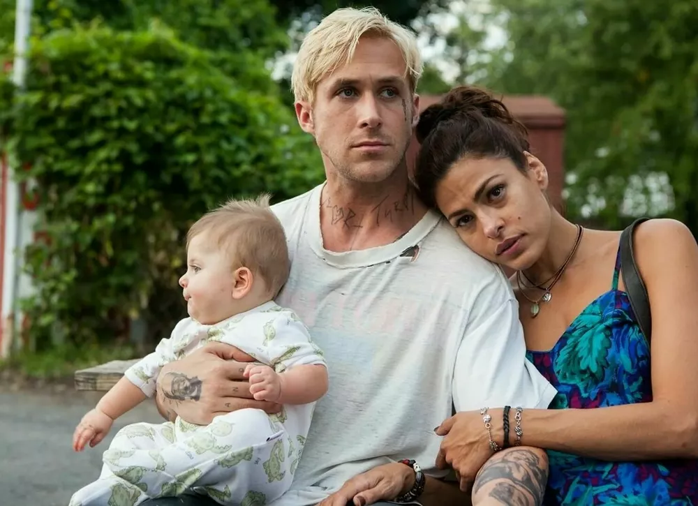  Я встретил девушку своей мечты: Райан Гослинг поблагодарил Еву Мендес на церемонии награждения