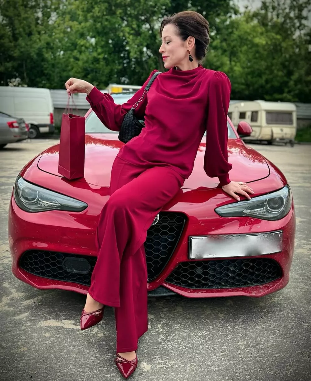 Алена Хмельницкая