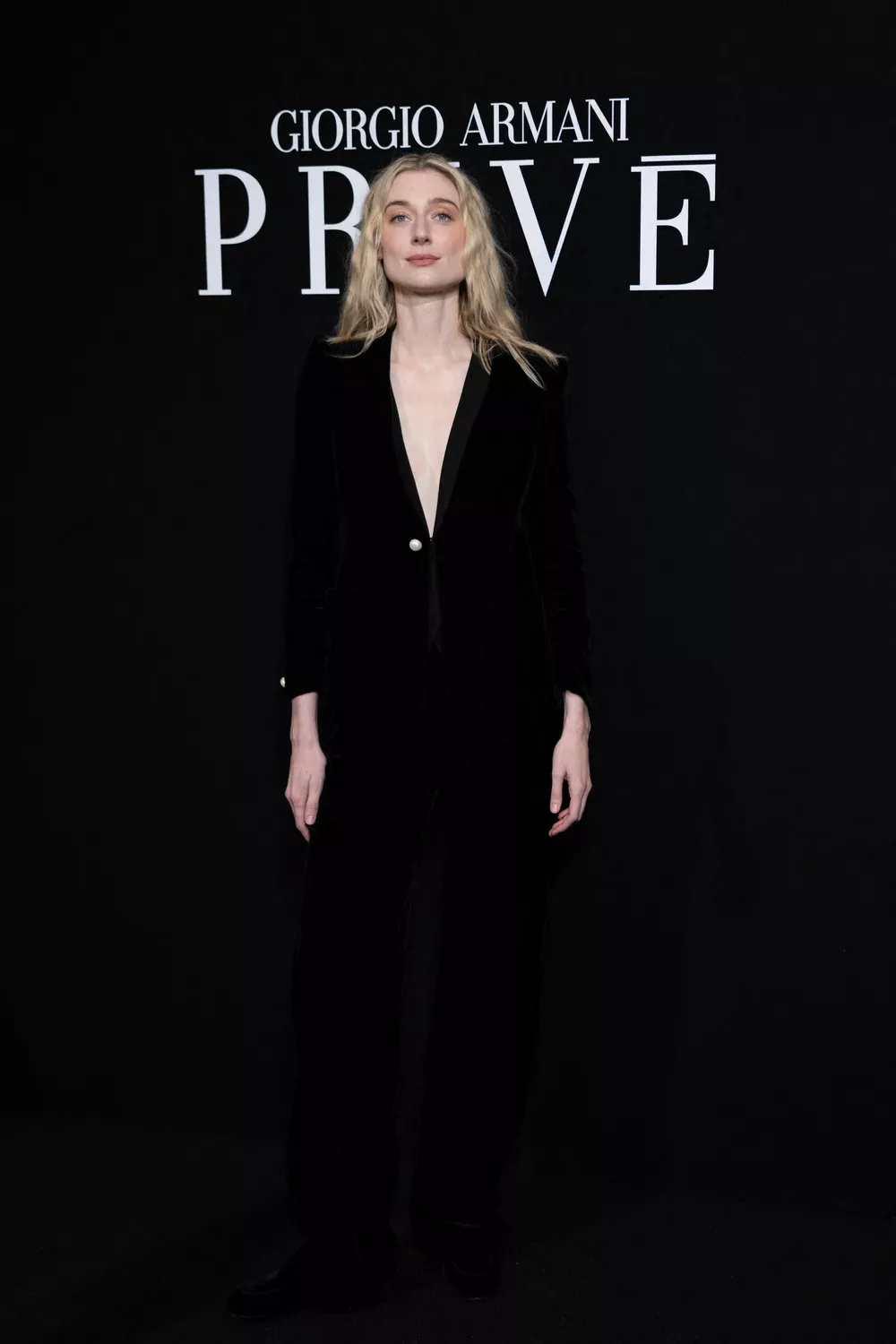 Элизабет Дебики