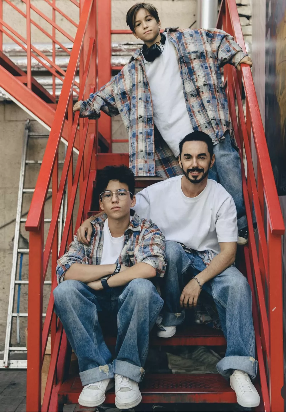 Родригез с сыновьями