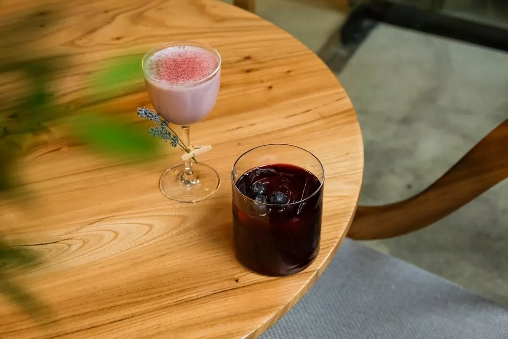 Коктейли для Нее и для Него в Champ Bistro