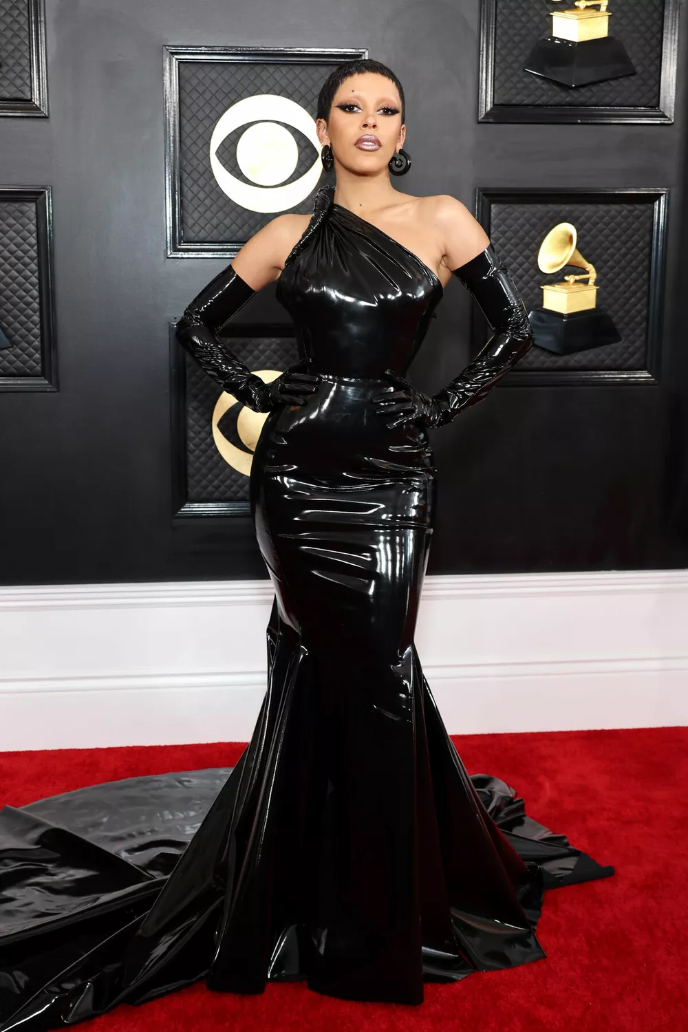 Doja Cat в Versace
