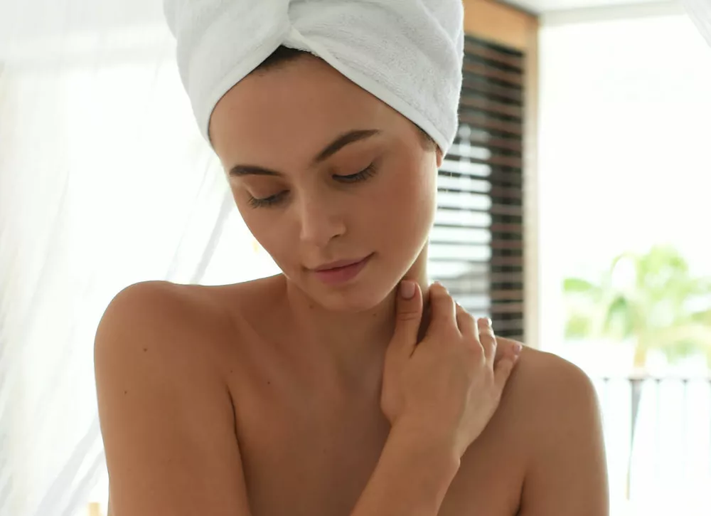 От бани в Сибири до пляжа Сен-Бартелеми: дайджест beauty-новостей