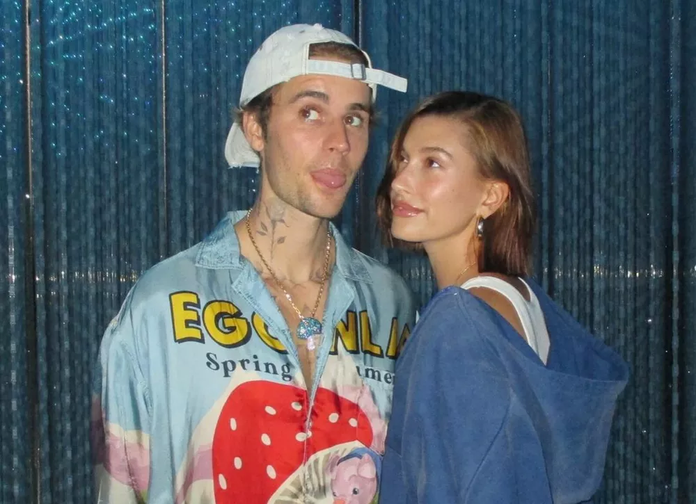 Стивен Болдуин призвал фанатов “молиться” за его дочь Хейли и зятя Джастина Бибера 