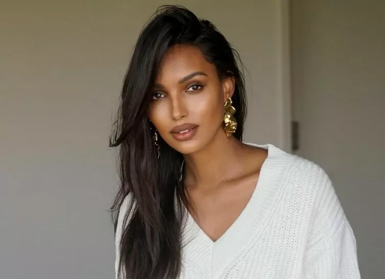 Экс-ангел Victoria's Secret Жасмин Тукс впервые стала мамой