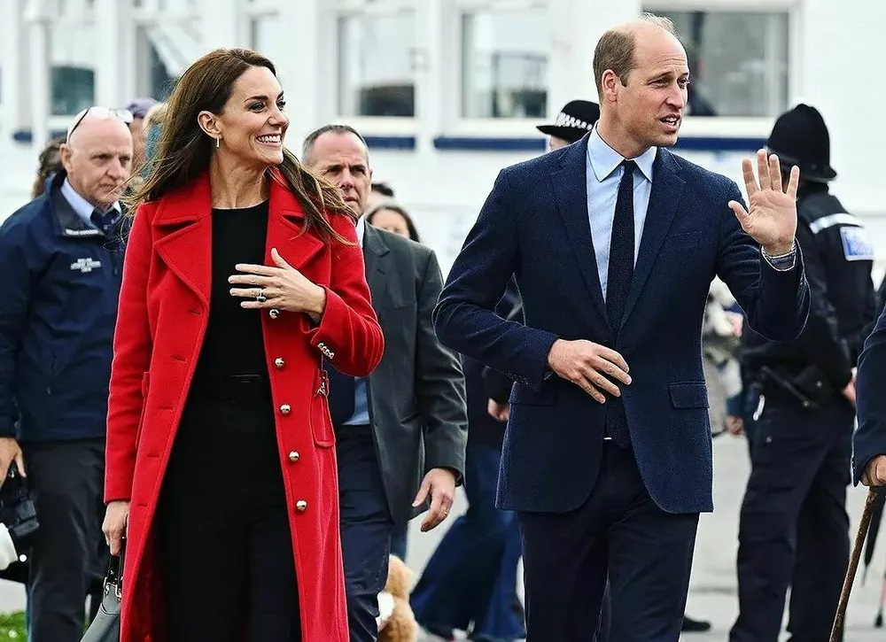 Кейт Миддлтон и принца Уильяма заметили покидающими Виндзор 