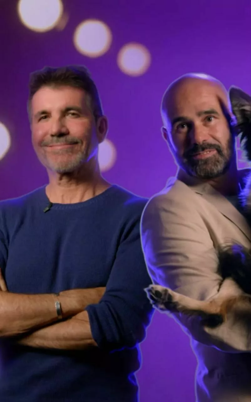 Саймон Коуэлл (слева)