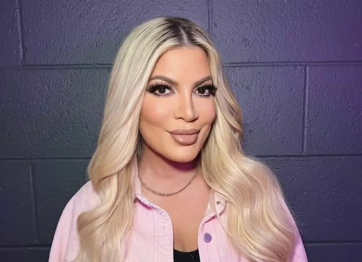 Тори Спеллинг официально подала на развод спустя три дня после воссоединения с мужем