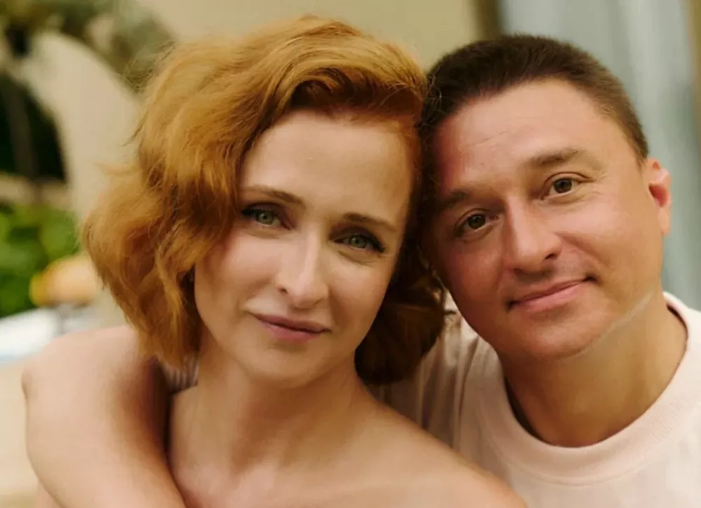 Екатерина Стулова отметила день рождения с семьей в Париже