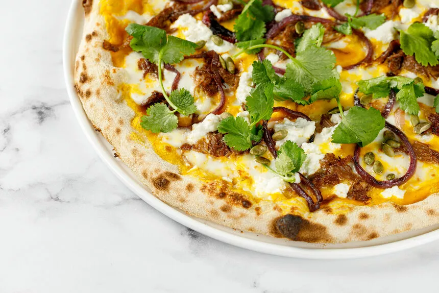 ресторан Garda, пицца с ягненком и тыквой