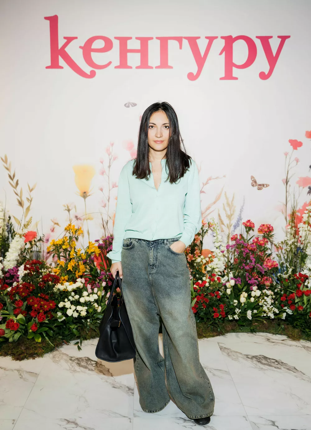 Мадонна Мур