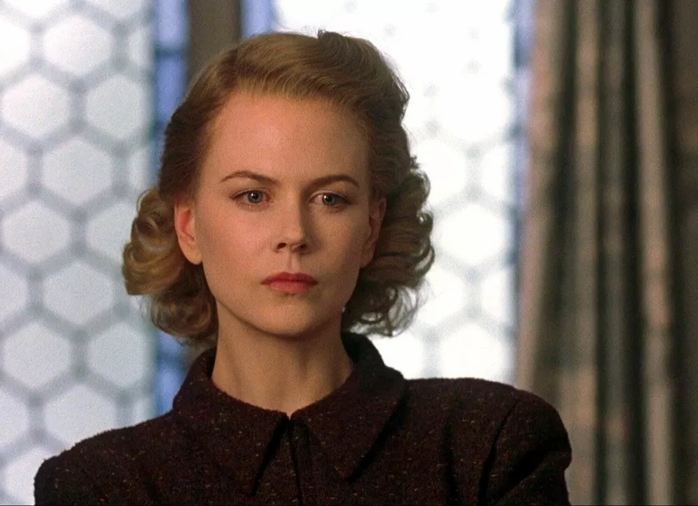 Николь Кидман выложила архивные кадры первой роли в 14 лет