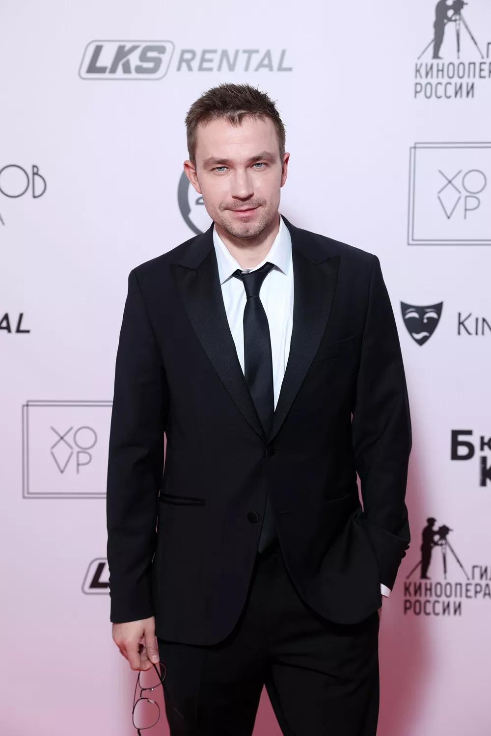 Александр Петров