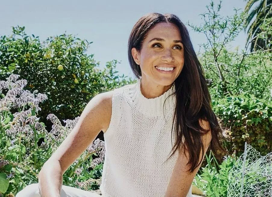  Меган Маркл показала редкие фото детей Арчи и Лилибет