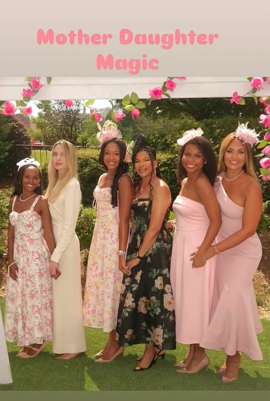 Захара с Анджелиной