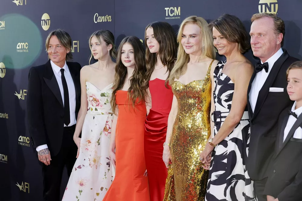 Кит и Николь с дочерьми