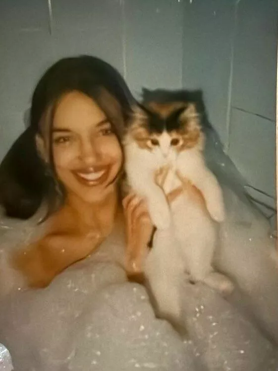 Ирина Шейк