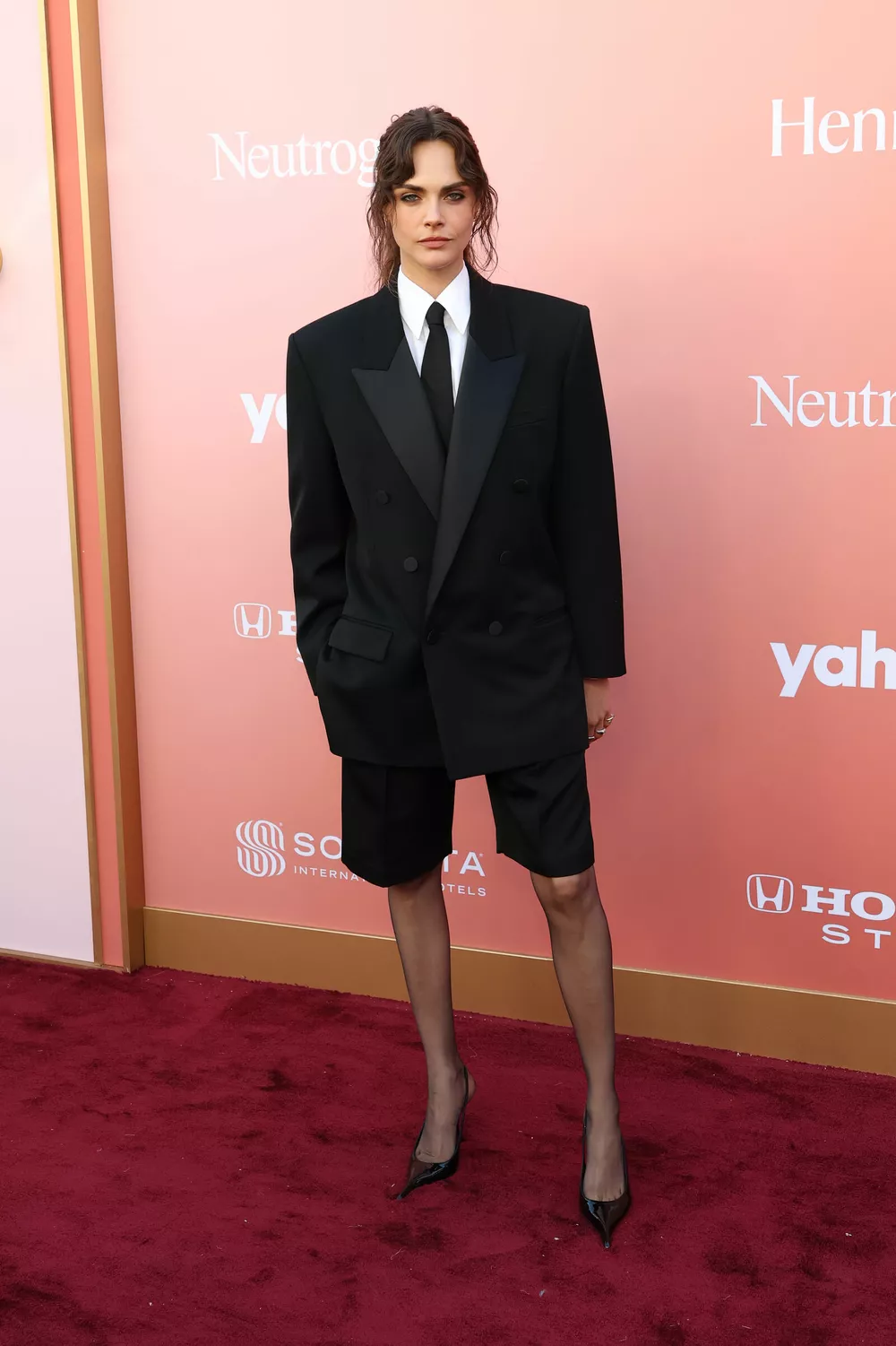 Кара Делевинь