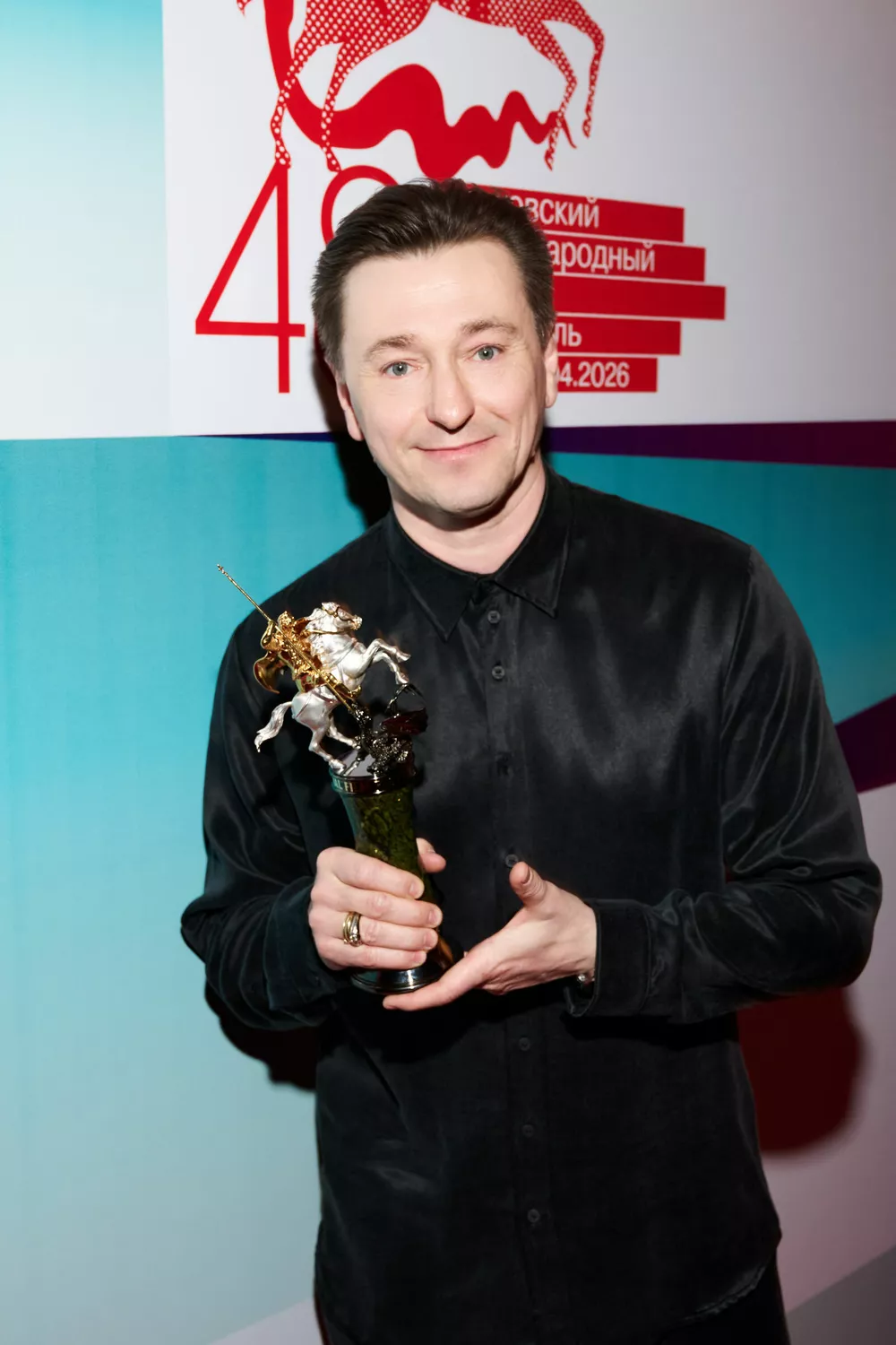 Сергей Безруков