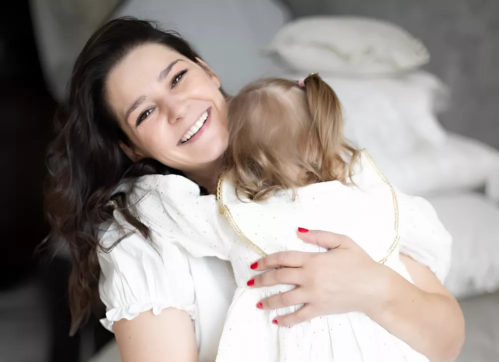 Звездная мама пятерых детей Глафира Тарханова показала редкие фото маленькой дочки 