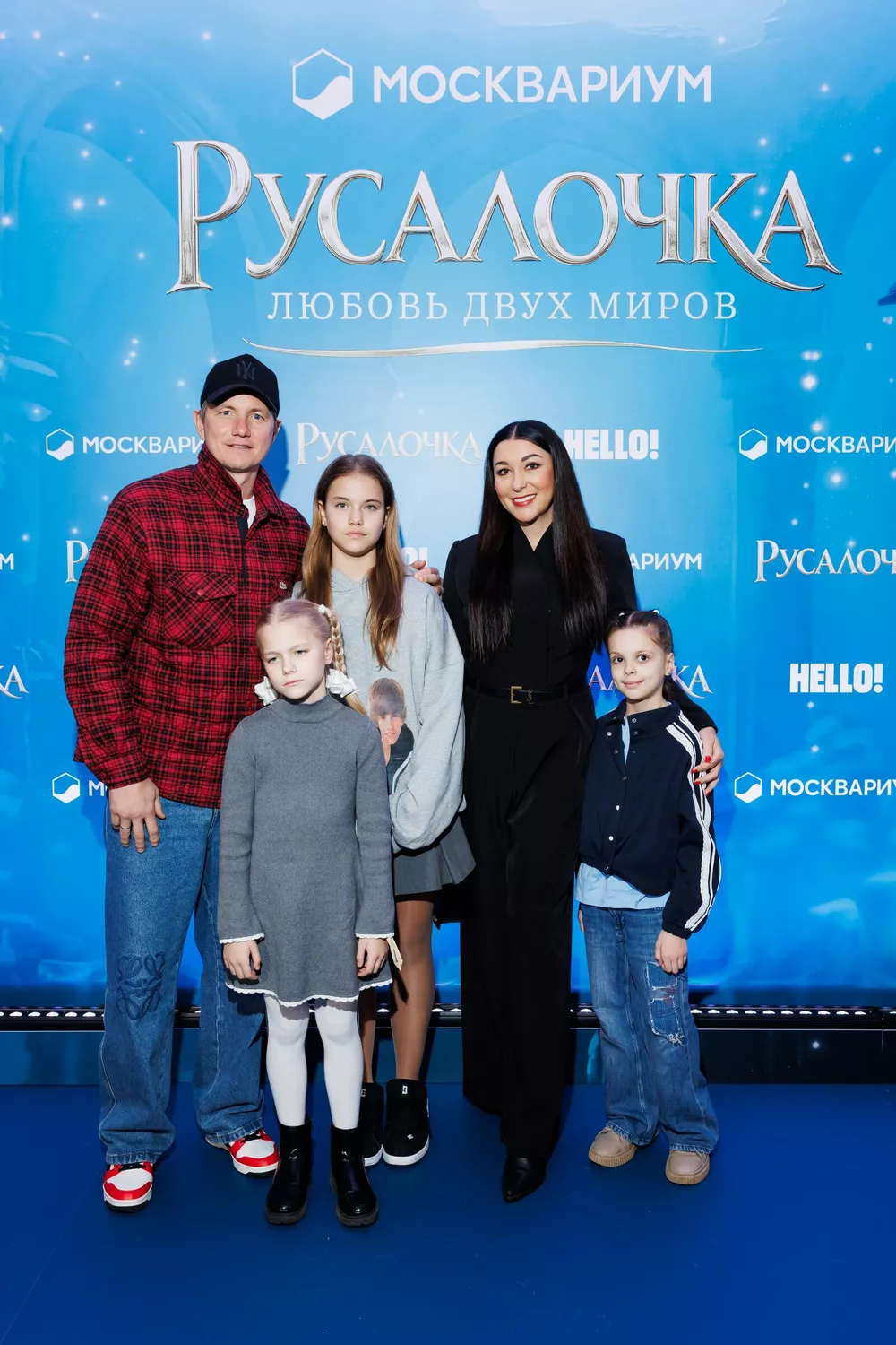 Роман и Лариса Павлюченко с детьми