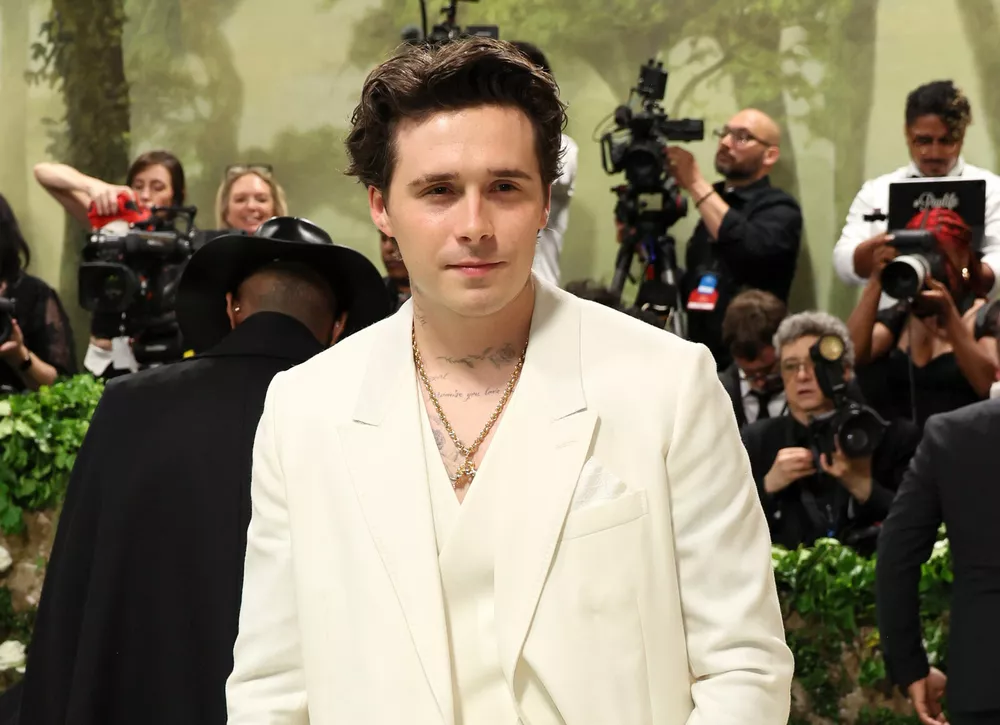  Почему Никола Пельтц не пошла с мужем на Met Gala 