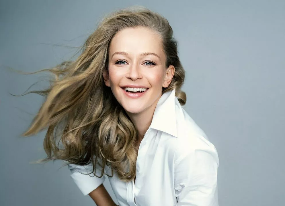 Юлия Пересильд показала идеальную фигуру в купальнике