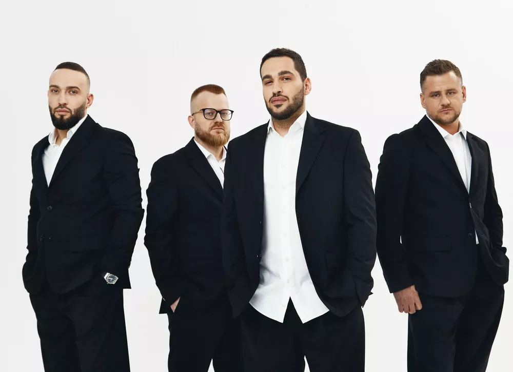 Больше чем семья