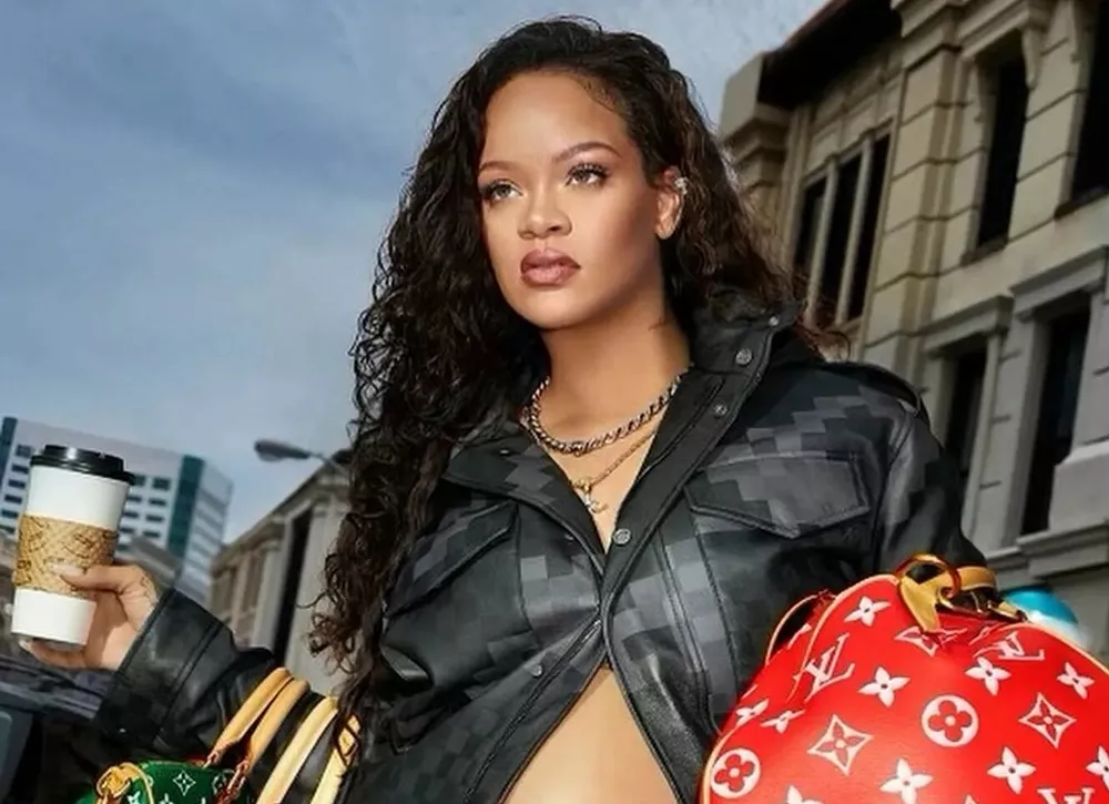 Беременная Рианна стала лицом мужской линии Louis Vuitton