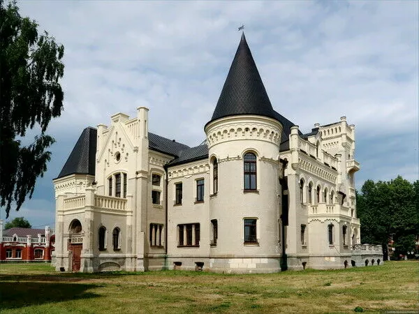 Замок Понизовкиных