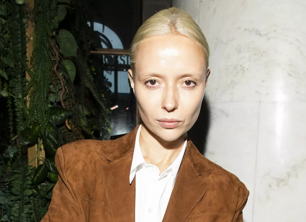 Ирина Хакамада, Дарья Повереннова, Анна Александрова и другие на премьере провокационной драмы “Клуб Зеро”