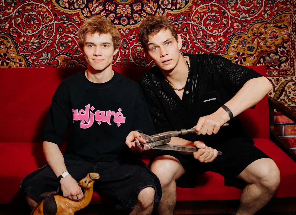 Слава Копейкин, Рузиль Минекаев, Марк Эйдельштейн и другие на премьере криминальной комедии На автомате