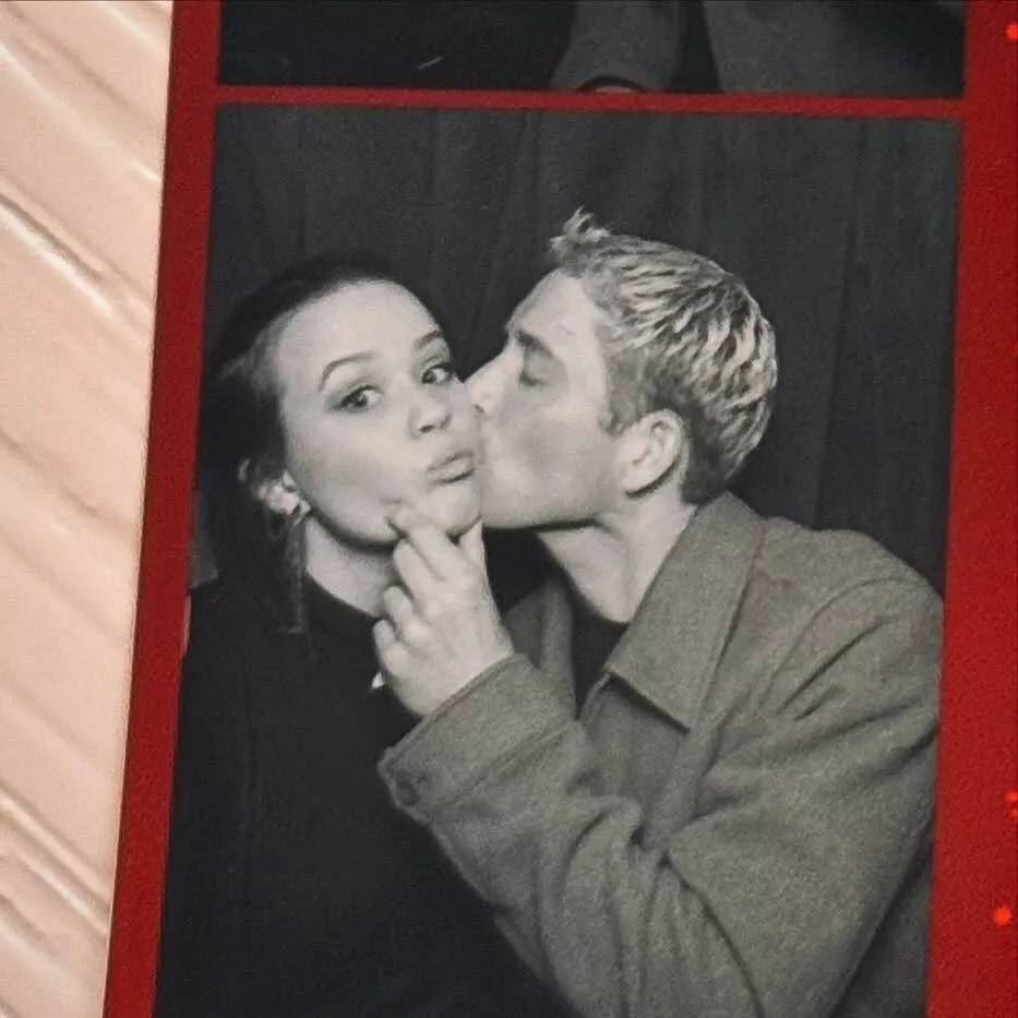 Ава Филипп с бойфрендом