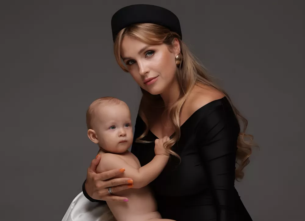 Елена Дудина отмечает 8 месяцев с момента рождения сына