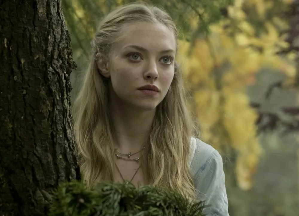 Аманда Сейфрид рассказала о негламурной жизни на ферме с 34 животными и семьей