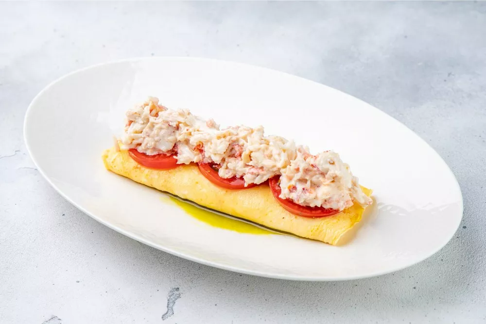 Французский омлет с камчатским крабом