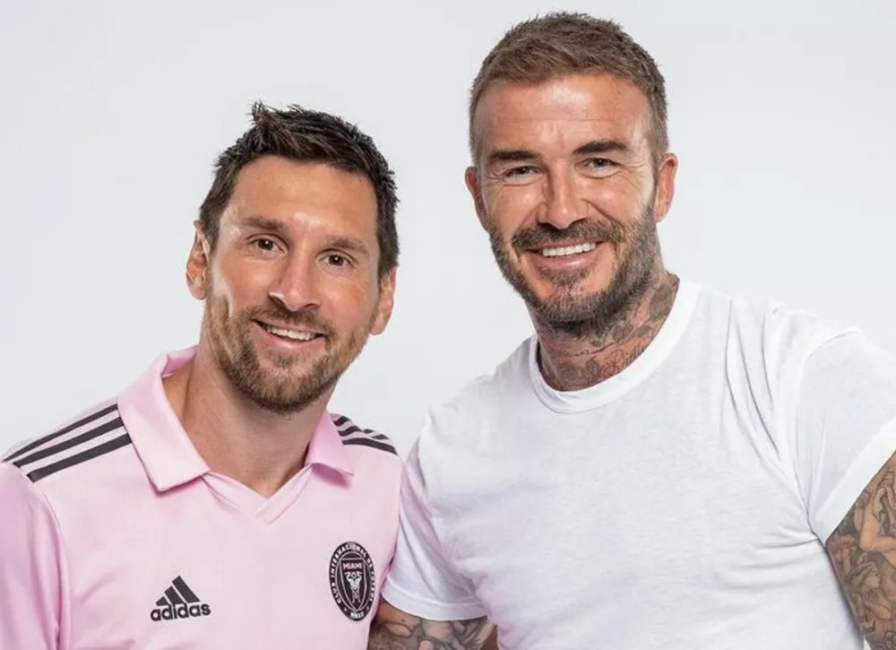 Виктория и Дэвид Бекхэмы приветствовали Лионеля Месси в своем американском клубе Интер Майами