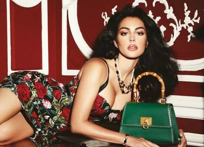 Возлюбленная Криштиану Роналду стала лицом новой рекламной кампании Guess