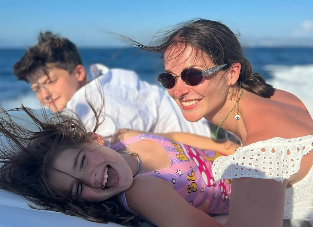 Марина Александрова показала редкие фото с сыном и дочерью