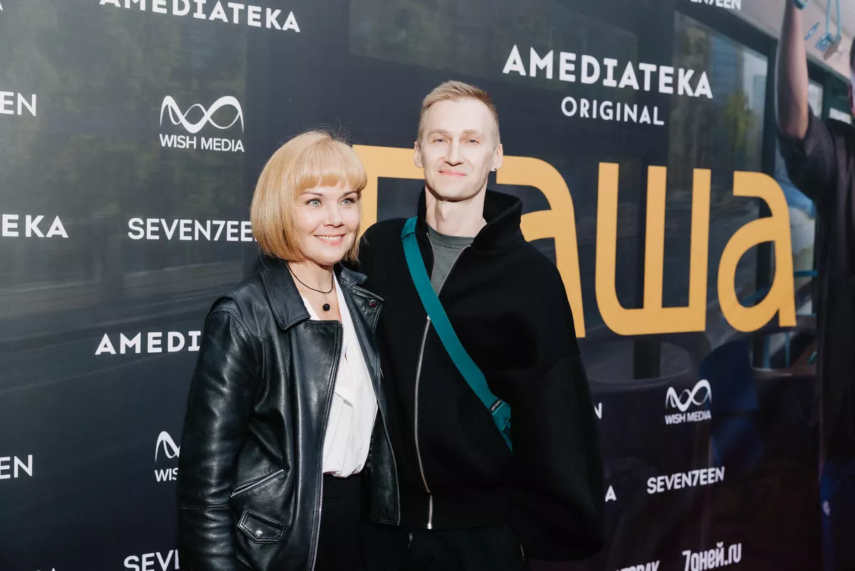 Елена Жданова, Антон Коломеец
